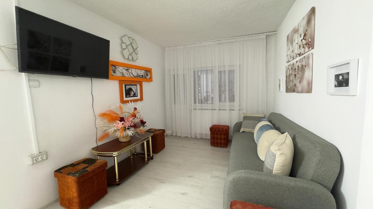 Casa Mina Hotel บุชเตนี ภายนอก รูปภาพ