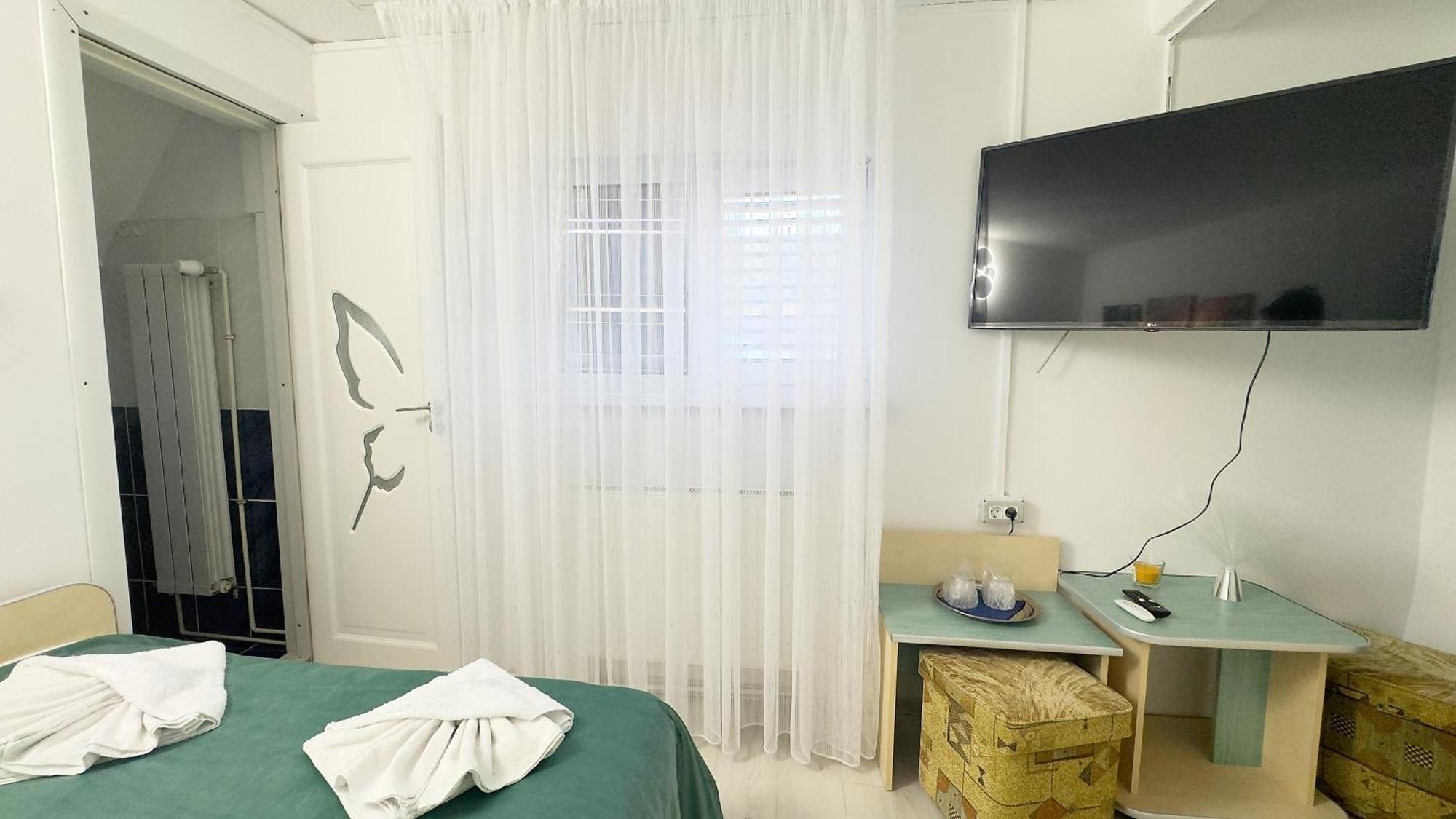 Casa Mina Hotel บุชเตนี ภายนอก รูปภาพ